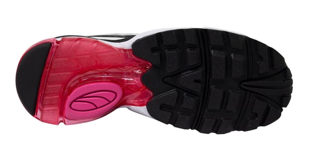 Futuristisch ontwerp:  De Puma CELL Stellar damestrainers hebben een futuristisch en dynamisch ontwerp dat overal de aandacht trekt. De unieke mix van texturen, lijnen en details creëert een gedurfd en boeiend visueel statement.

 CELL Technologie:  Deze sportschoenen zijn voorzien van Puma's befaamde CELL-technologie, strategisch geplaatst in de tussenzool. Deze technologie biedt ongeëvenaarde demping en ondersteuning, absorbeert effectief schokken en bevordert een comfortabele pas bij elke stap.

 De hele dag comfort:  Met een dempende binnenzool en gevoerde kraag bieden de CELL Stellar sportschoenen uitzonderlijk comfort gedurende de hele dag. Of je nu door de stad loopt, naar de sportschool gaat of gewoon boodschappen doet, je voeten voelen zich in de watten gelegd.

 Responsieve prestaties:  De CELL-technologie biedt niet alleen comfort, maar levert ook responsieve prestaties. Deze sportschoenen passen zich aan je bewegingen aan en bieden de ondersteuning die je nodig hebt tijdens verschillende activiteiten, van workouts tot gewone wandelingen.

 Zwart-witte elegantie:  De zwart-witte kleurencombinatie van deze sportschoenen straalt tijdloze elegantie en veelzijdigheid uit. Dit klassieke kleurenpalet past moeiteloos bij een breed scala aan outfits, waardoor ze een ideale keuze zijn voor zowel sport- als vrijetijdskleding.

 Duurzame buitenzool:  De robuuste rubberen buitenzool biedt uitzonderlijke tractie en duurzaamheid en zorgt voor stabiliteit op verschillende ondergronden. Of je nu binnen of buiten bent, deze sportschoenen zorgen voor een betrouwbare ondergrond.

 Onderscheidend Puma-logo:  Het iconische Puma-logo staat prominent op deze sportschoenen en symboliseert een nalatenschap van uitmuntendheid in sport en mode. Dit embleem van kwaliteit en authenticiteit vindt weerklank bij mensen die premium sportkleding waarderen.