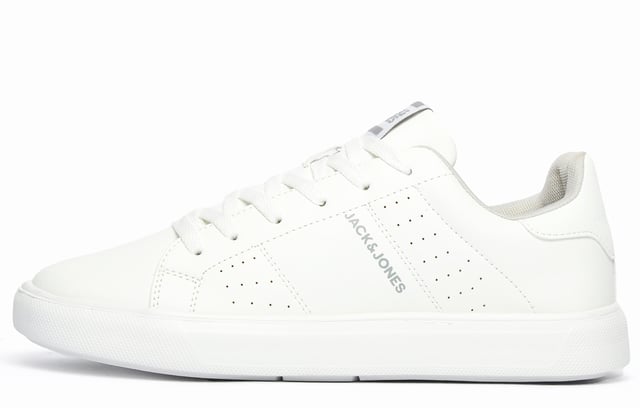 Jack & Jones Sneakers Ealing Wit Heren sneakers van het merk Jack & Jones. De schoen is gemaakt van hoogwaardig synthetisch leer. Merk: Jack & JonesModelnaam: EalingCategorie: heren schoenenMaterialen: synthetisch leerKleur: wit