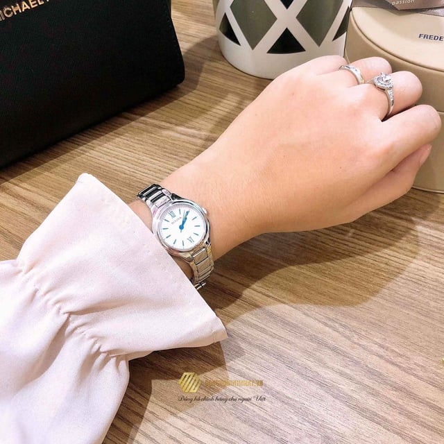 Bulova 96l215 deals