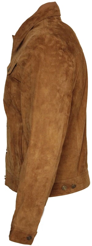 The stylish denim inspired shirt gets reinterpreted in the softest goat suede leather. This slim fit garment is your style statement, exuding a design that echoes 70's Americana. The jacket features press button fastening and adjustable waistband and cuffs for added comfort. This retro jacket will look great with your favourite jeans and a pair of
