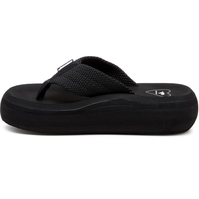 Sandalias Rocket Dog Sandy Atoll negras para mujer, confeccionadas con tela y suela de goma. Presentan: suela gruesa, logo Rocket Dog y parte superior de tejido texturizado.