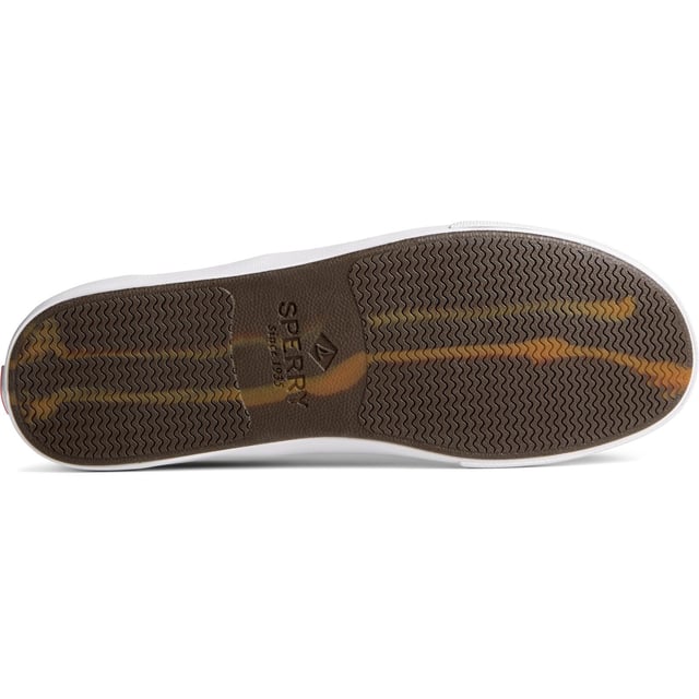 By utilizing SeaCycled RPET uppers, we've crafted a clank CVO sneaker that's easy on your feet and the environment. Pair it to khakis, denim, chino shorts and more.