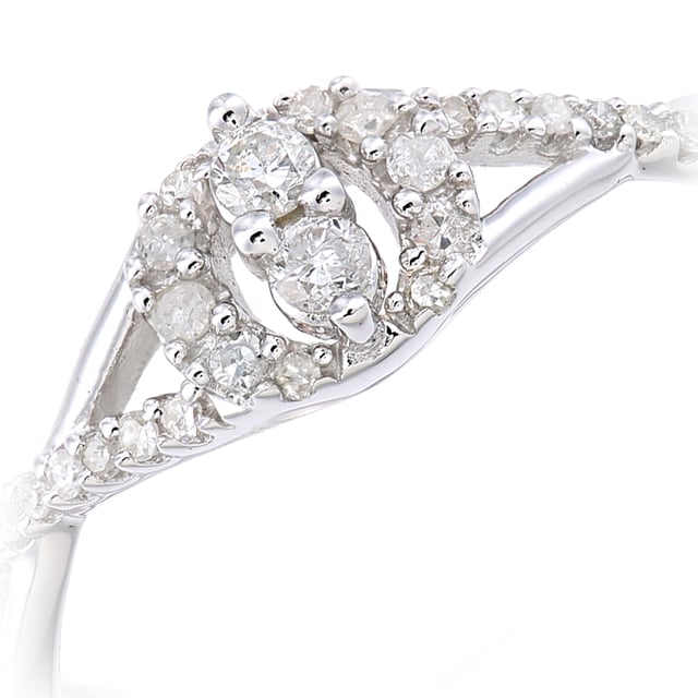 Oro blanco de 9 quilates (375): 1,735 g; # Diamante: 0.21ct
