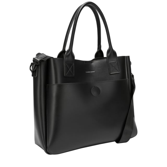 Complete your carryall line-up with the Amelia XL single pocket tote grab bag. The Amelia grab bag is the perfect tote bag for carrying your everyday essentials, ideal for running errands, work or school. You will also find a removable pouch inside, made to keep all your valuables in one place.