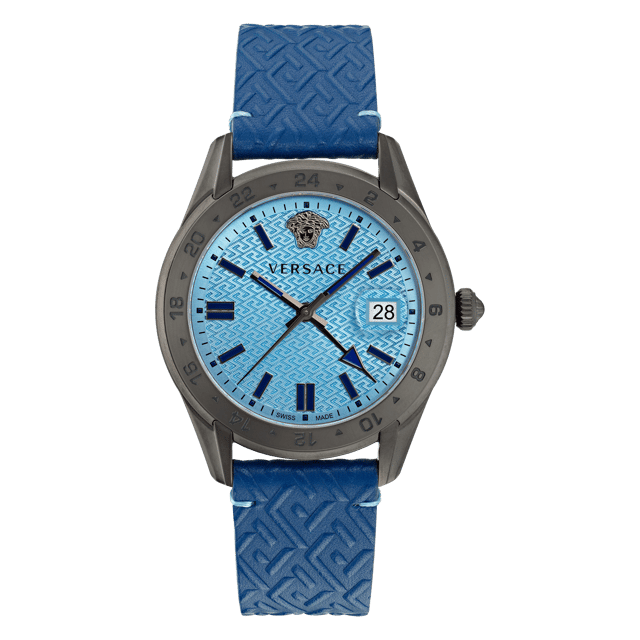 This Versace Greca Time Gmt Analogue Watch for Men is the perfect timepiece to wear or to gift. It's Gun 41 mm Round case combined with the comfortable Blue Leather watch band will ensure you enjoy this stunning timepiece without any compromise. Operated by a high quality Quartz movement and water resistant to 5 bars, your watch will keep ticking. This high quality watch is an incredible eye-catching Men watch. This Analogue watch has a calendar function: Date and has a Swiss Made Movement High quality 21 cm length and 20 mm width Blue Leather strap with a Buckle Case diameter: 41 mm,case thickness: 9 mm, case colour: Gun and dial colour: Blue