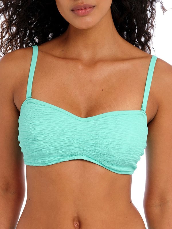 Ibiza Waves Underwired Bandeau Bikini Top. With detachable, adjustable straps that can be worn multiple ways. This product is recommended as hand wash only.