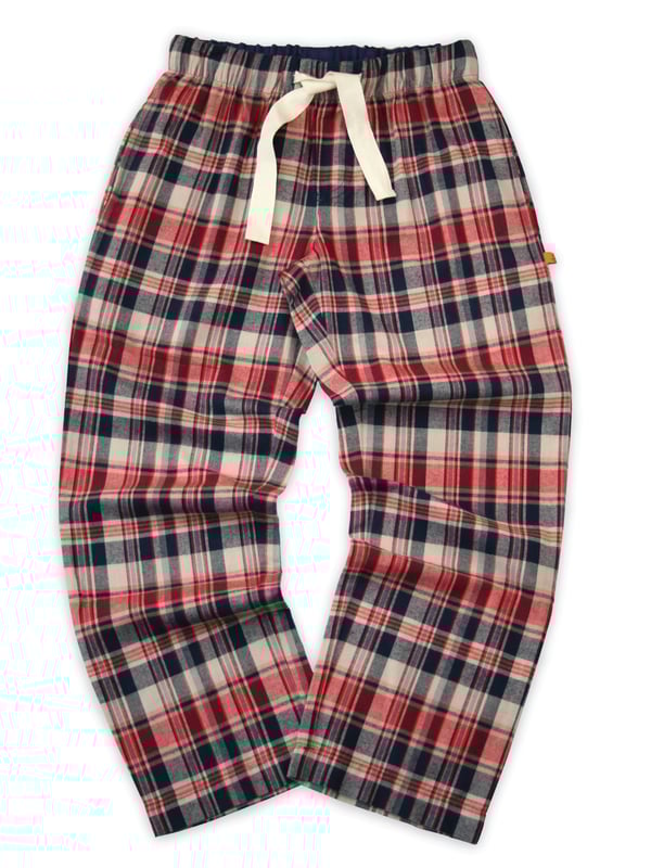 Navy beige & red brushed check unisex lounge pants by Vanilla Park for Adults
There’s nothing cosier than check nightwear in the winter. Our Rayner pyjama trousers are made from brushed 100% cotton for a comfy, warm feel and are trimmed with navy cotton. Fully elasticated at the waist, with an adjustable front drawstring the trousers have two side pockets. Wear it with a jersey T-shirt for the perfect way to lounge or sleep when temperatures tumble.
100% Cotton
Machine Washable
Super soft luxury brushed cotton fabric
Comfortable jersey inner waistband
Unisex.