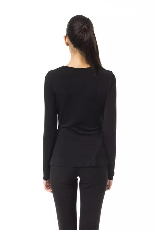 Black Viscose Tops & T-Shirt
  Open collar
  Long sleeves
  Versatile and stylish
  Made from Quality viscose fabric
  Comfortable and durable
  Perfect for casual or polished looks
Material: 95% Viscose 5% Elastane