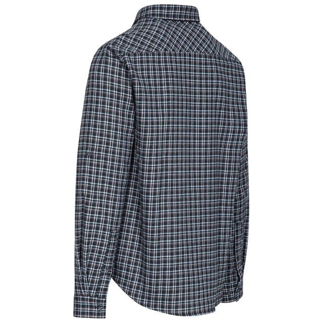 A classic wardrobe staple, the Snyper mens checked shirt will go with a number of outfits so you`ll always have an excuse to put it on. With a timeless checked pattern, this shirt features button fastenings and roll-up sleeves allowing you to create multiple looks with ease. A chest patch pocket gives it a traditional feel while a concealed zip pocket adds a twist, as well as offering a place to keep any small essentials. Material: 100% Cotton. Trespass Mens Chest Sizing (approx): S - 35-37in/89-94cm, M - 38-40in/96.5-101.5cm, L - 41-43in/104-109cm, XL - 44-46in/111.5-117cm, XXL - 46-48in/117-122cm, 3XL - 48-50in/122-127cm.
