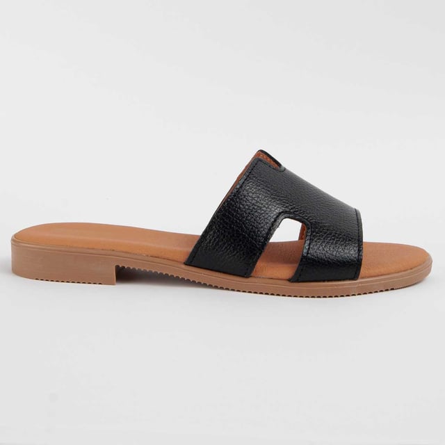 Garantía Purapiel, 10 años de garantía. Sandalia casual para mujer. Hecha en piel natural. Calce cómodo. Fabricado por otras marcas para nuestra marca.