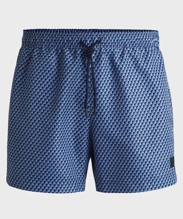 The model wears a size M and is 189 cm tall with a, 95 cm chest, 73 cm waist and 94 cm hips
50518968
Refined swim shorts by BOSS, designed with an all-over seasonal print. This fully lined pair is trimmed with a drawcord and logo label. This product is partly created with recycled polyester. We at HUGO BOSS prefer recycled polyester from pre- and post-consumer textile waste and do our best to phase out polyester from PET bottles. The aim of using recycled materials is to save valuable resources.