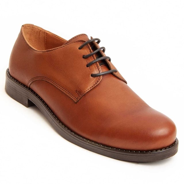 Hecho en España. Garantía Purapiel, 10 años de garantía. Zapato de cordones clásico para hombre. Fabricado en cuero 100% natural libre de Cromo VI. Materiales de máxima calidad. Suela de goma antideslizante. Plantilla acolchada. Fabricado por otras marca para nuestra marca.
