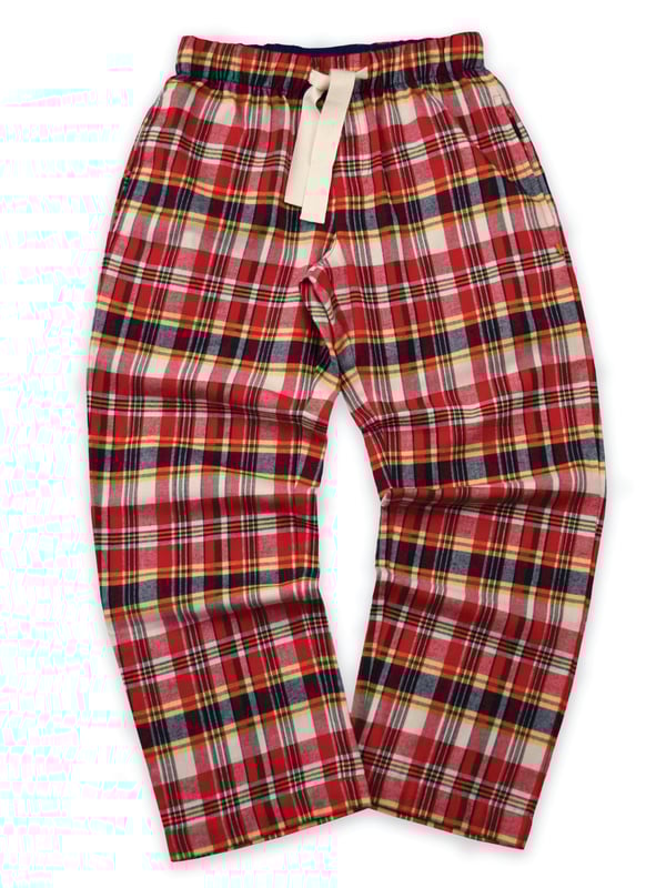 Red / Beige / Navy Brushed check unisex lounge pants by Vanilla Park
There’s nothing cosier than check nightwear in the winter. Our Pentlow pyjama trousers are made from brushed 100% cotton for a comfy, warm feel and are trimmed with navy cotton. Fully elasticated at the waist, with an adjustable front drawstring the trousers have two side pockets. Wear it with a jersey T-shirt for the perfect way to lounge or sleep when temperatures tumble.
100% Cotton
Machine Washable
Super soft luxury brushed cotton fabric
Comfortable jersey inner waistband
Unisex.