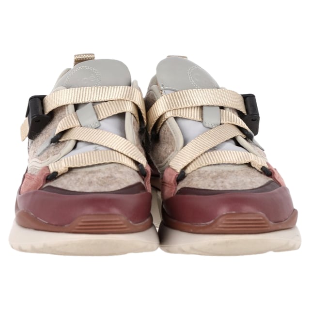 Chloé Sonnie Low Top Sneakers in Multicolor Suede VINTAGE, RRP AS NEW
The Chloé Sonnie Low Top Sneakers in multicolor suede are a stylish and modern take on classic sneaker designs. These sneakers feature a mesh upper with suede calfskin overlays, providing a textured, luxurious feel. The addition of a nylon strap adds an edgy touch, while the leather lining ensures comfort. The chunky rubber sole gives the sneakers a contemporary, fashion-forward look, and the brand's logo is subtly embossed at the back heel and tongue, adding an extra layer of refinement. Perfect for everyday wear, these sneakers effortlessly blend style and comfort.
Chloé Sonnie Low Top Sneakers in Multicolor Suede
Condition: very good
Signs of wear: No visible sign of wear. No Mark at insole., Very light mark at soles.
Packaging: None
Color: Multicolor
Material: Suede
Size: EU | 38/US8
Measurements: Heel height: 40; Insole length: 280
SKU: NAPPUGBSH445238W