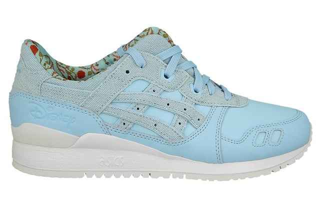 Asics x Disney Gel Lyte III Womens Ligtht Blue Trainers