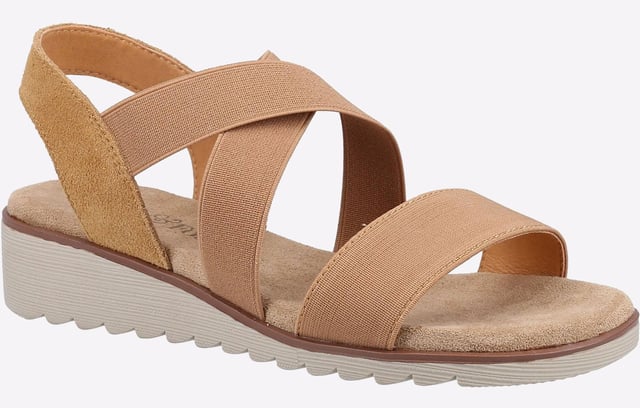 Open toe slip on leather sandal from UK label, Fleet & Foster. Freesia features a memory foam footbed with cushioning and a slight heel
- Elasticated strap sandal
- Memory foam insole for extra comfort
- Leather / textile upper