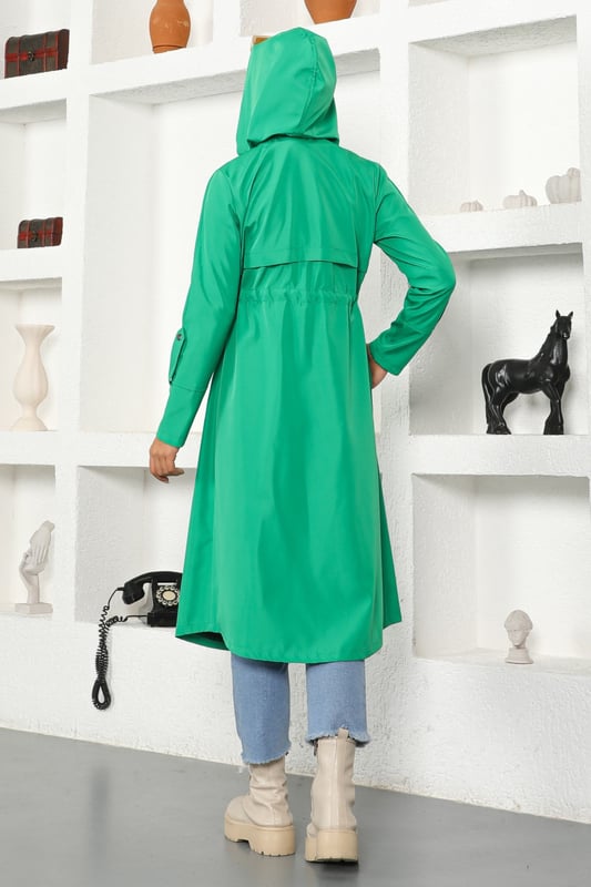 Stoffmerkmal: Hergestellt aus Bondit-Stoff.Produktmerkmal: Es handelt sich um ein neues Hijab-Modemodell der Saison. Es ist ungefüttert. Es hat vordere Knöpfe, die verwendet werden können. Es hat eine Taillenkrawatte. Es hat eine Tasche. Die Kapuze ist abnehmbar. Aufgrund von Konzeptaufnahmen kann es zu leichten Farbunterschieden beim Produkt kommen. Das Model trägt Größe 38.Größe 38 Trenchcoat Maße: Produktl