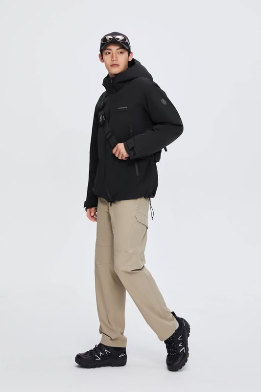 Features comfortable stretch fabrics that deliver windproof, water-repellent and easy-care functionality. With its minimalist style, Windstopper is perfect for both casual activities and urban commuting.

STRETCH HIGH-DENSITY FABRIC: Windproof and water-repellent, thickened for enhanced durability, and comfortable for cold weather protection.

INNOVATIVE HEAT AND MOISTURE CONTROL: Uses volcanic rock heat storage technology for extra warmth while staying dry.

LUXURIOUS 700+ FILL GOOSE DOWN:;Ultra-light insulation of exceptional quality and warmth.