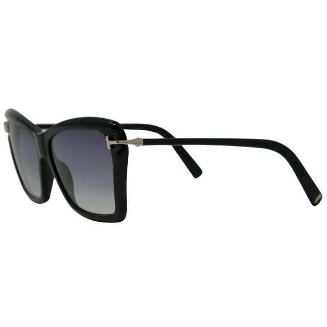 Tom Ford Leah FT0849 01B Black Sunglasses. Lens Width = 64mm, Nose Bridge Width = 15mm, Arm Length = 135mm. Made In Italy, Tom Ford Black Sunglass. Branded Sunglasses Case and Cleaning Cloth Included. 100% Protection Against UVA and UVB Sunlight and Conform to British Standard EN 1836:2005. Tom Ford Leah FT0849 01B Sunglasses