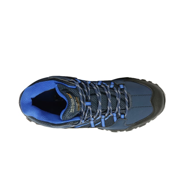 Regatta Childrens/Kids Edgepoint Stiefel (Deep Space Blue) Obermaterial: PU (Polyurethan). Einlegesohle Material: Synthetisch. Laufsohle: TPR. Sohleneigenschaften: Langlebig. Verschluss: Schnürung. 5 Ösen. Material Technologie: Atmungsaktiv, Hydropel, Isotex, Leicht, Rutschfest, Wasserbeständig. Komfort-Fußbett, Strapazierfähig, Gepolsterter Kragen, Stabilisierender Schaft. Niedrige Ferse. Schnitt: Niedrig geschnitten. Ausführung: Spitze.