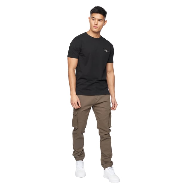 98% Cotton, 2% Elastane. Design: Plain. Fastening: Button, Zip Fly. Fabric Technology: Durable, Stretch. Belt Loops. Pockets: 2 Side Pockets, 2 Cargo Pockets, 2 Back Pockets, Flap Closure, Concealed, Buttoned. Hem: Ribbed.