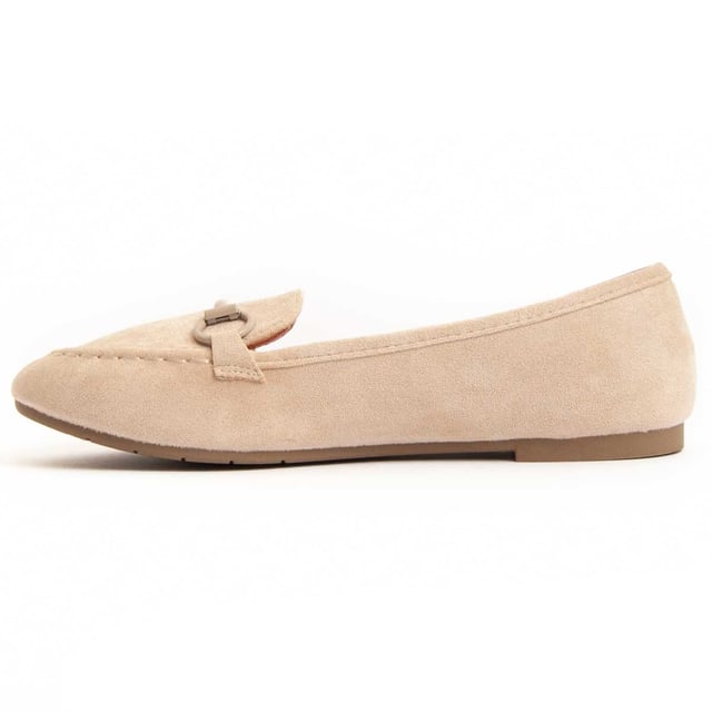 Bailarina casual para mujer. Calce cómodo. Fabricado con materiales veganos. Fabricado por otras marcas para nuestra marca.