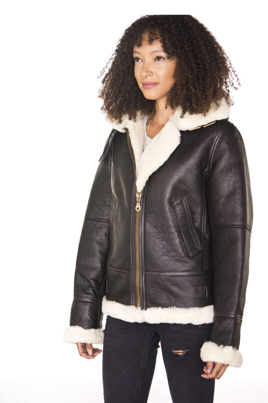 Originating in 1934, the B3 was designed to be as warm and comfortable as possible, and this jacket excels in that regard. Crafted out of the highest-grade double-faced sheepskin this is a premium jacket which features a full length YKK zip fastening that can be left open at different lengths to expose the thick sheep skin lining which appears in a rich ginger or cream colour. The collar features a buckle that allows it to be fastened up for extra warmth and the waist features straps that can adjust the wear of this jacket to compliment the slim fit design. We have also introduced two open pockets at the waist for easily accessible storage. • Crafted from high-quality double-faced sheepskin • Thick sheepskin lining is renowned for providing warmth and comfort • Features a YKK zip closure and a buckle to fasten the collar • With two open pockets at the waist