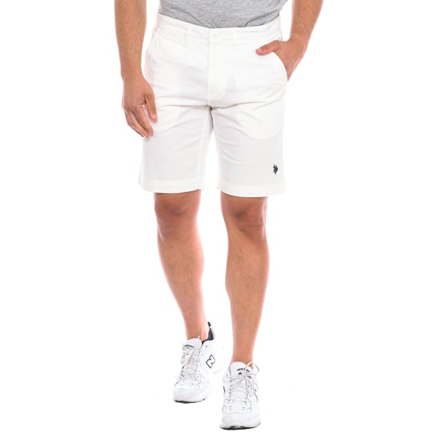 Bermuda U.S. POLO ASSN.
 They are perfect to combine with a t-shirt or polo for a casual and trendy look.
 Main button and zipper closure.
 Two open pockets on the sides.
 A small pocket on the top right.
 Two flap pockets with button closure on the back.
 Waist with belt loops.
 Seams seen in tone.
 Composition: 98% Cotton, 2% Elastane
 Care:
Wash at maximum temperature 30º.
 Iron at low temperature.
 Do not use bleach.
 Do not use dryer.
 Do not dry clean.