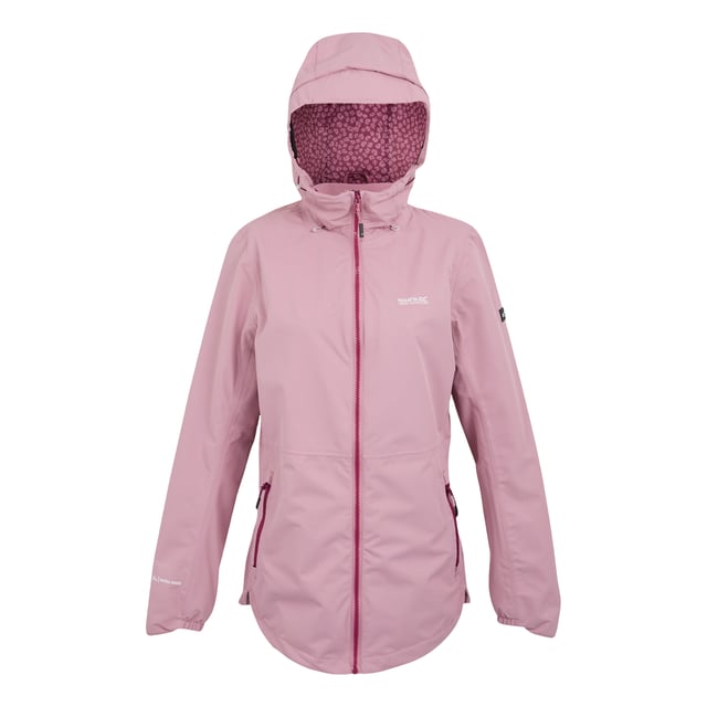 100% Polyester. Voering: Mesh, Bedrukt. Stof: structuur. Ontwerp: Logo, Effen, Tekst. 118gsm. Stoftechnologie: Ademend, Duurzaam Waterafstotend Afgewerkt, Isotex 10000, Waterdicht, Winddicht. Manchet: Gebogen, deels elastisch. Halslijn: Kapitein. Mouwtype: Met lange mouwen. Getapete naden. Kap Kenmerken: Op de kap gegroeid, Technisch, Knevelversteller, Bedrade piek. Zakken: 1 binnenzak, 2 zijzakken, ritssluiting. Bevestiging: Volledige ritssluiting. Waterdichte classificatie: 10000mm. 10000g/m²/24hrs. Zoom: Schokkoordzoom. 6 VK: 30 in. 8 UK: 32 in. 10 VK: 34 in. 12 VK: 36 in. 14 VK: 38 in. 20 VK: 45 in. 22 VK: 48 in. 24 VK: 50 in. 18 VK: 43 in. 16 VK: 40 in.