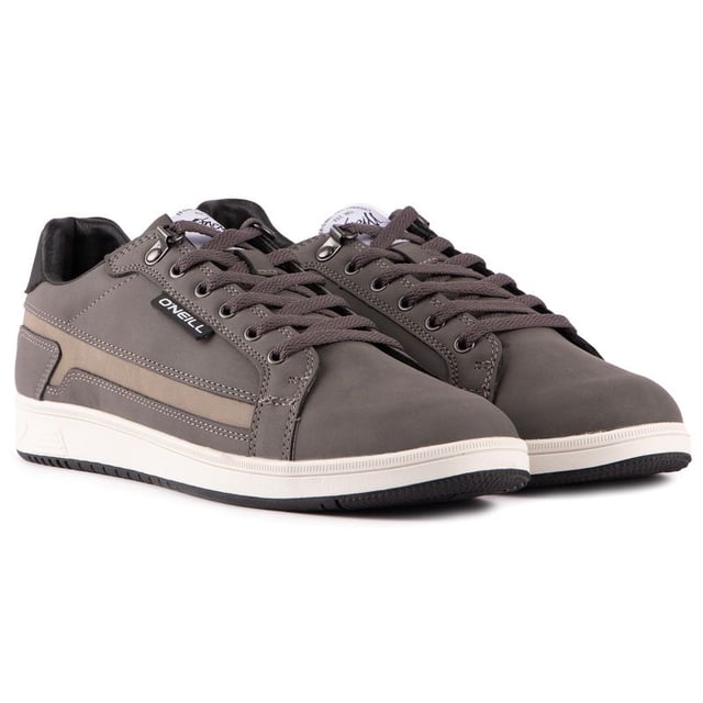 Deportivas O'Neill nevada de color gris para hombre, fabricadas en sintético y suela de goma. Incluye: suela de copa, marca O'neill, cuello acolchado, marca en el talón y plantilla acolchada.
