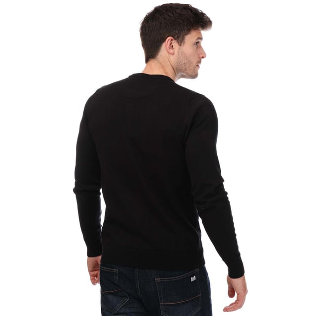 Mens Weekend Offender Argentina Cotton Crew Knit in black.- Crew neck.- Ribbed cuffs & hem.- Weekend Offender badge branding.- Regular fit.- 100% Cotton.- Ref: WOSKW511B