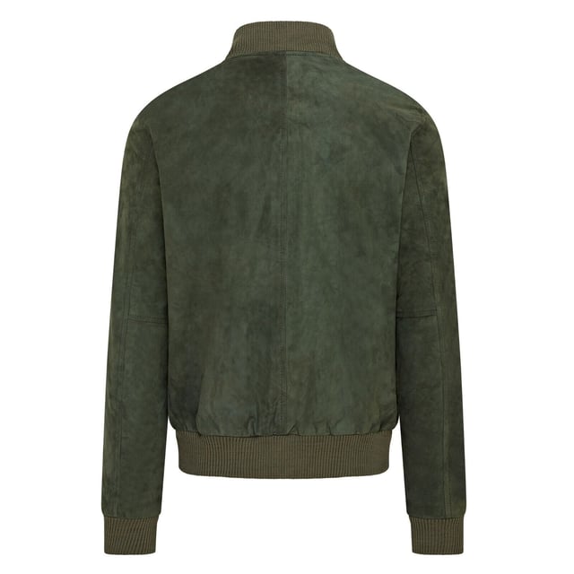 Wir pr�sentieren die Varsity-Bomberjacke aus Wildleder f�r Herren, eine verfeinerte Version der klassischen MA-1-Fliegerjacke. Diese Jacke besteht aus 100 % weichem Ziegenwildleder und bietet au�ergew�hnliche Haltbarkeit und einen geschmeidigen Fall. Die sichtbare Rei�verschlussfront verf�gt �ber einen breiten Steppstich-Rei�verschlusssteg, erg�nzt durch Rippenstrickkragen, -b�ndchen und -saum f�r zus�tzliche W�rme und eine schlanke Silhouette. Mit vier Taschen � zwei an der Taille und zwei innen, darunter eine sichere Rei�verschlusstasche � kombiniert diese komplett gef�tterte Jacke nahtlos Stil und Funktionalit�t. � Aus 100 % weichem Ziegenwildleder f�r Haltbarkeit und Komfort � Sichtbarer Rei�verschluss vorne mit Steppstich-Rei�verschlusssteg � Rippenstrickkragen, -b�ndchen und -saum zur Isolierung � Vier Taschen: zwei an der Taille und zwei innen, eine mit Rei�verschluss � Komplett gef�tterte Innenseite f�r zus�tzliche W�rme und Komfort