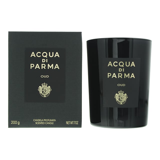 Acqua Di Parma Signature Ouds is a woody fragrance, contains top notes of Bergamot and Orange, heart notes of Haitian Amyris oil, Russian coriander and Agarwood oil; and base notes of Cedarwood, Leather accord, Patchouli oil, Sandalwood and Musk. The notes combine to create an intense, vigorous and warming scent, that fills a room.