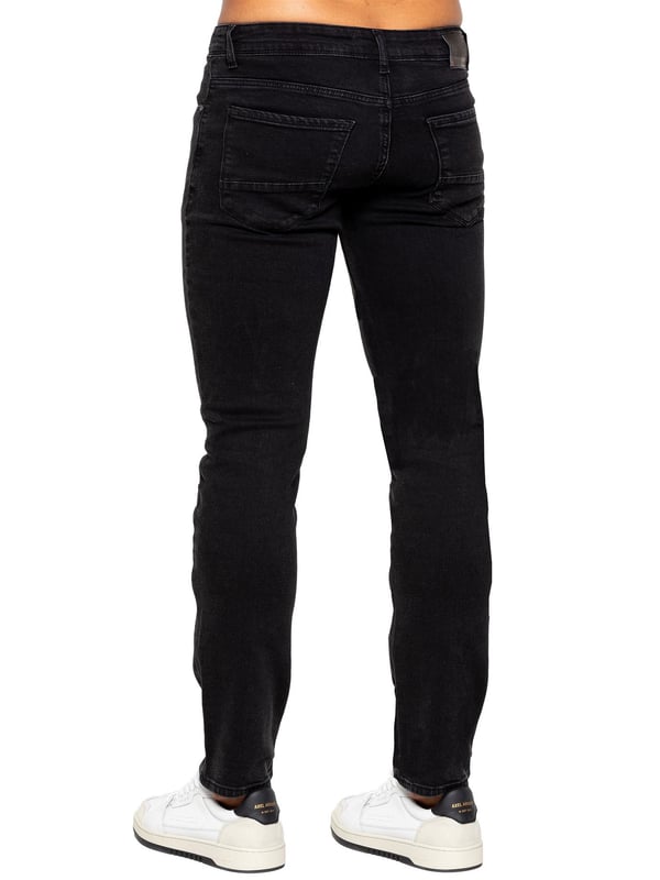Eto Mens Straight Leg Jeans. Con un diseño de 5 bolsillos. Fácil y cómodo de llevar. Botones y remaches de marca. Ideal para ropa casual o de trabajo.
