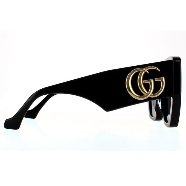 Gucci Square Womens Black Grey  Sunglasses Gucci have a super chunky acetate frame with wide temples and an extra large interlocking metal GG logo.