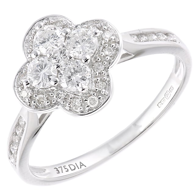 Oro amarillo de 9 quilates (375): 0,98 g; # Diamante: 0.66ct