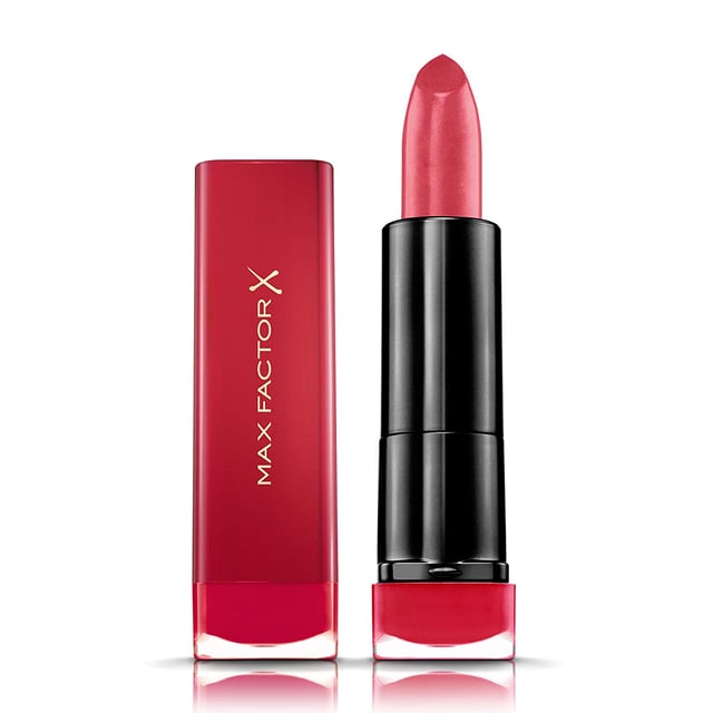 This Colour Elixir Lipstick formula actively moisturises and smoothes lips over time. Enjoy rich looking colour that glides effortlessly on smooth lips. This listing is for 2 lipsticks.