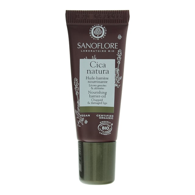 Sanoflore Nourishing Organic Cica Natura Lip Oil soothes and protects lips throughout the day. Enriched with the essential oil of organic Lavender and Sunflower, helps to nourish and soften even chopped and damaged lips.