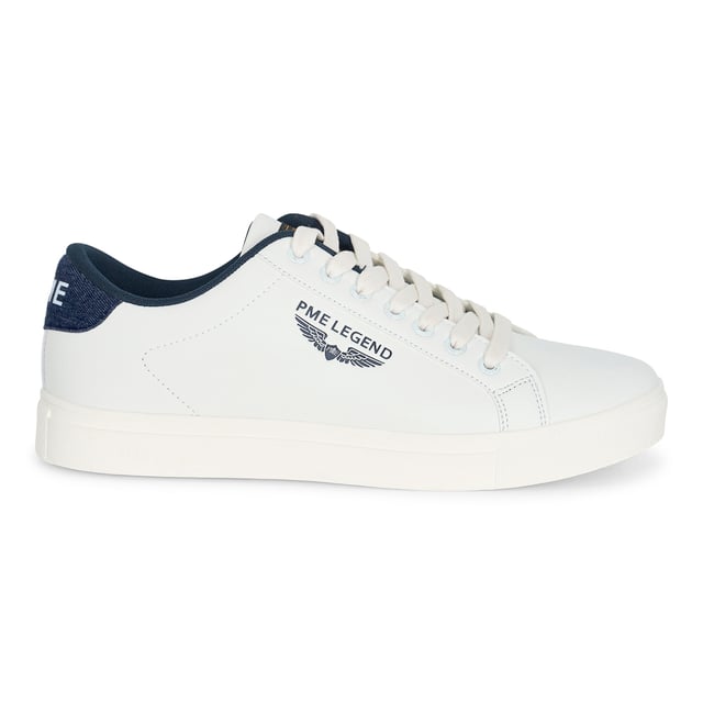 PME Legend Turnschuhe für ihn. Die Turnschuhe sind aus hochwertigem Kunstleder und Textil gefertigt. Der Turnschuh hat eine herausnehmbare EVA-Einlegesohle, die für eine angenehme Dämpfung sorgt.  Marke: PME LegendModellname: CariorKategorie: Herren-SneakerMaterialien: Kunstleder/TextilFarbe: weiß