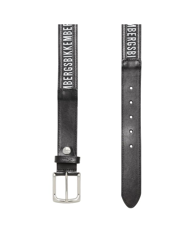 Bikkembergs mens belt in black calfskin
  Theme: Bikkembergs
  Style n: E35.119
  Description: Man belt 35 cm
  Colour: 999 Black
Material: 100% Leather di Calfskin