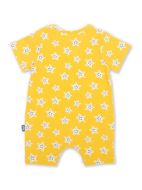 95% organic cotton 5% elastane | Proud to be certified to the Global Organic Textile Standard (GOTS) | Super starfish all-over print with starfish applique | OEKO-TEX Standard 100 (Product class I) appliqué backing | Soft butter yellow | Single jersey with a little bit of stretch (180-190 gsm) | Popper crotch and shoulder opening | Short sleeved | Short legs | Made in Turkey | Machine washable at 40 degrees, or at 30 degrees to be kinder to the planet