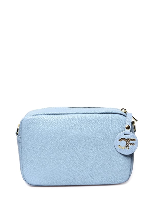 Umhängetasche
100% Rindsleder
Reißverschluss oben
Gesäßtasche mit Reißverschluss
Abmessungen : 13x21x8 cm
Verstellbarer Schultergurt: 125 cm