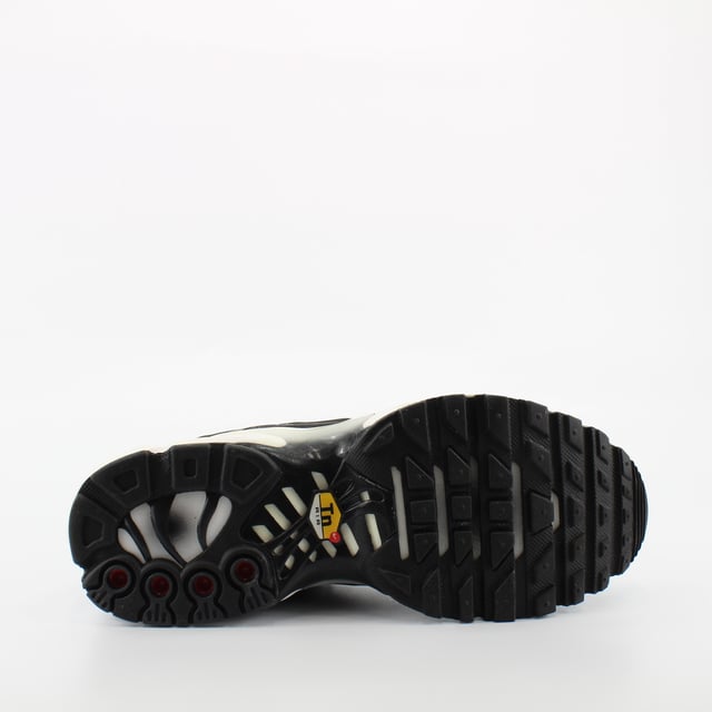 Air max plus outlet tn ultra black iridescent