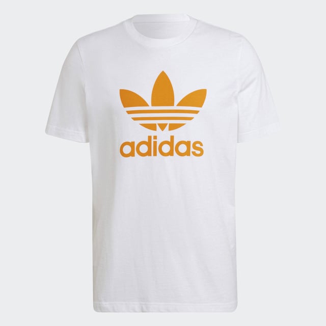 The Trefoil logo is steeped in sport and style history. But it's about more than that. It represents a fearless energy and a clan of creators striving to be their best at every step. Slip into the comfort of this adidas t-shirt and show it off. By buying cotton products from adidas, you're supporting more sustainable cotton farming.  - This model is 188 cm and wears a size M. Their chest measures 95 cm and the waist 81 cm. - Regular fit - Ribbed crewneck - 100% cotton single jersey - Better Cotton Initiative  Shipped by adidas