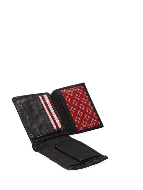 Cartera de hombre. El cierre está ausente. Los bolsillos internos son tarjeteros para billetes y monedas. Los bolsillos externos están ausentes. Falta la correa para el hombro. Falta el mango. Hay un compartimento interno. El material exterior es 100% Piel Auténtica. Internamente está forrado en piel auténtica. Medidas: 12x9x2 cm. Producto de moda