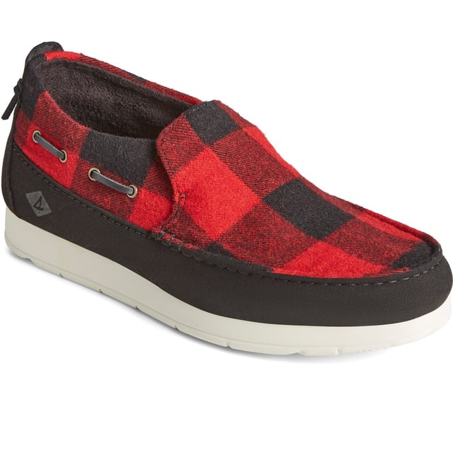 You'll want to slip into our new indoor/outdoor shoe so often. With cozy mixed material uppers and microfleece lining, coming in a variety of colors, featuring a cushioned insole and blown EVA outsole for  comfort and traction.