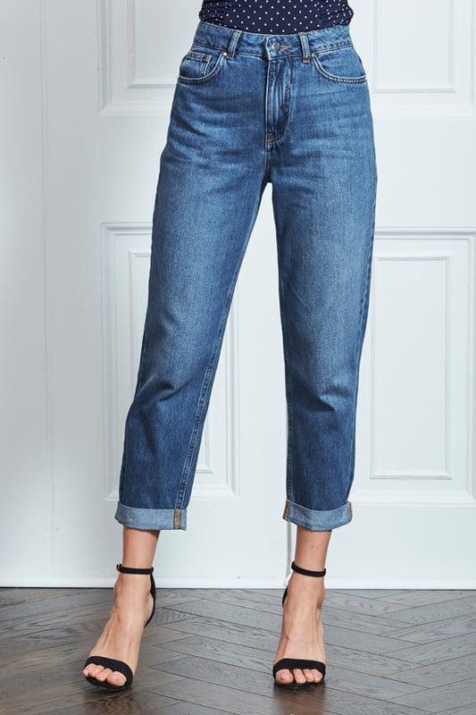 REASONS TO BUY:

Designed for comfort
Soft structured denim for a relaxed fit
High waist for a flattering fit
Wear them off-duty or out-out
Sex them up with heels
Add trainers for casual-chic

Inside leg to fit: Short - 29" | Regular - 31" | Long - 33"