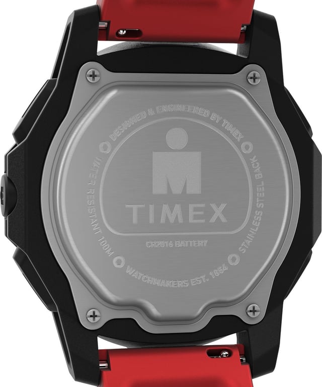 Dit Timex Heren horloge beschikt over een Quartz binnenwerk. De kast (46.5 mm mm) is vervaardigd uit Hars (Zwart) en heeft een Mineraalglas. De band is Rood Kunststof. Dit horloge uit de Timex Adrenaline reeks is een mooi en tijdloos geschenk. Verras jezelf of iemand anders met dit cadeau. Bovendien geniet u hierbij van 2 jaar garantie tegen alle fabricagefouten.