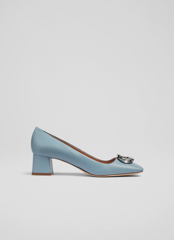 With a chic low heel and fun 1960's feel, our Penny courts work well with tailored looks or more casual pieces. Beautifully-crafted in Italy from powder blue nappa leather, they have a round toe, a gold eternity ring embellishment - which is exclusive to LKB - a sleek shape and a low block heel. Wear them to work or on weekends with your favourite denim pieces.