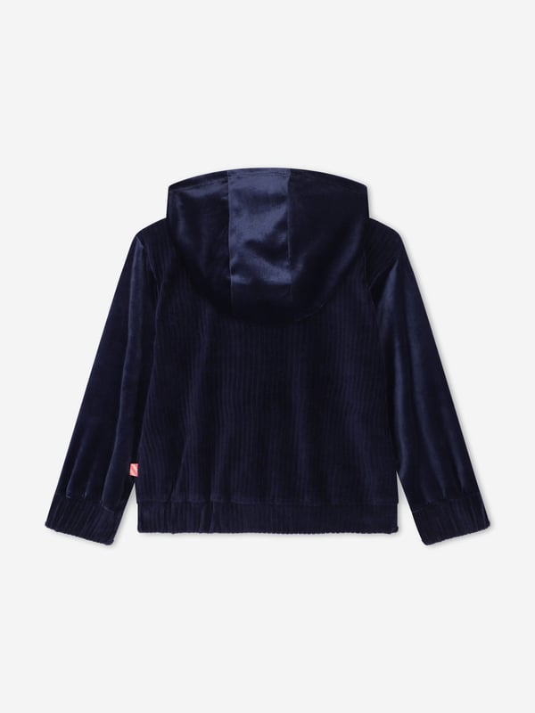 Introducing the Girls Velour Zip Up Top in Navy from billieblush, a true reflection of sophistication and comfort for the AW2024 season. Each piece meticulously crafted to offer an unparalleled experience for your little girl. Here are the standout features: **Chic Navy Hue:** Timeless navy colour that oozes elegance versatility.   **Luxurious Comfort:** High-quality fabric ensures all-day comfort, perfect for your girl's dynamic life.   **Designer Accents:** Unique billieblush detailing sets this tracksuit apart, making it not just apparel but a style statement.   **Functional Pockets:** Stylish yet functional pockets for keeping little treasures safe.Elevate her wardrobe with this exquisite designer ensemble. Ideal for both casual and special occasions!